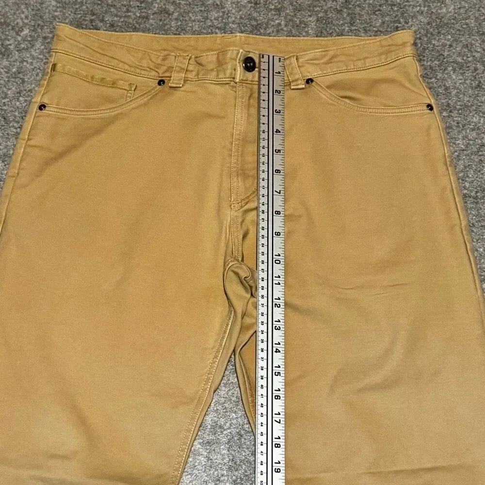 The North Face Tan Stretch Chino Pants. Size 34.